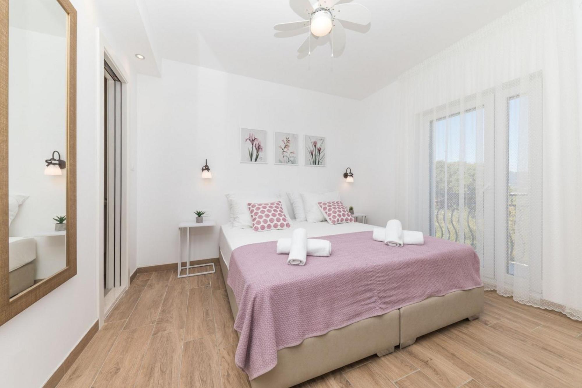 Villa Olivia Trogir Quarto foto
